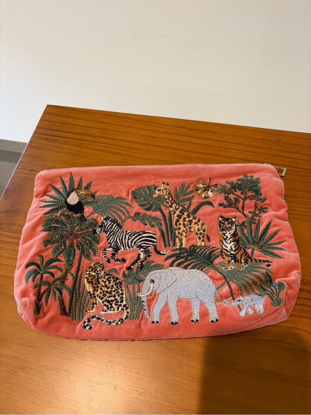 Elizabeth Scarlett World Wildlife Velvet Everyday Pouch Coral Pink Safari